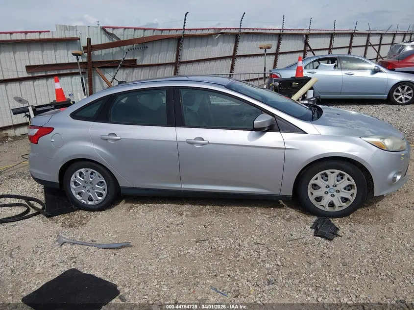 2012 FORD FOCUS SE