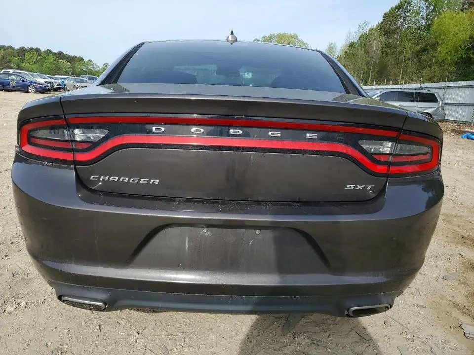 2016 DODGE CHARGER SXT  