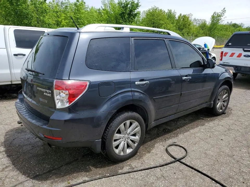 2013 SUBARU FORESTER TOURING  