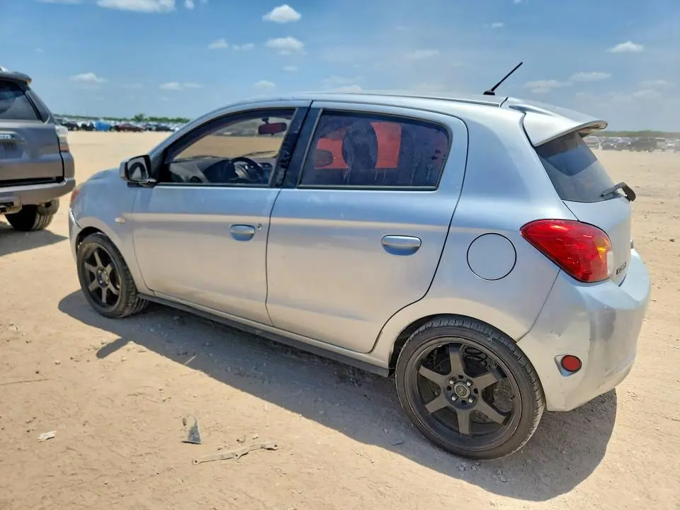 2015 MITSUBISHI MIRAGE DE  