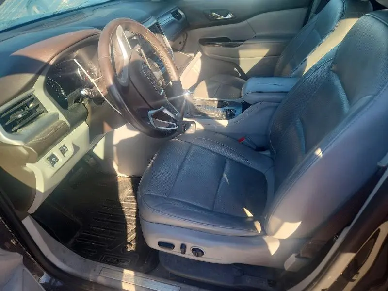 2017 GMC ACADIA SLT-1  