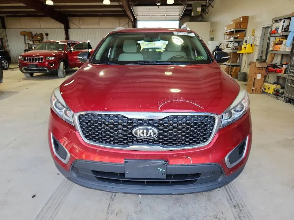 2016 KIA SORENTO LX  