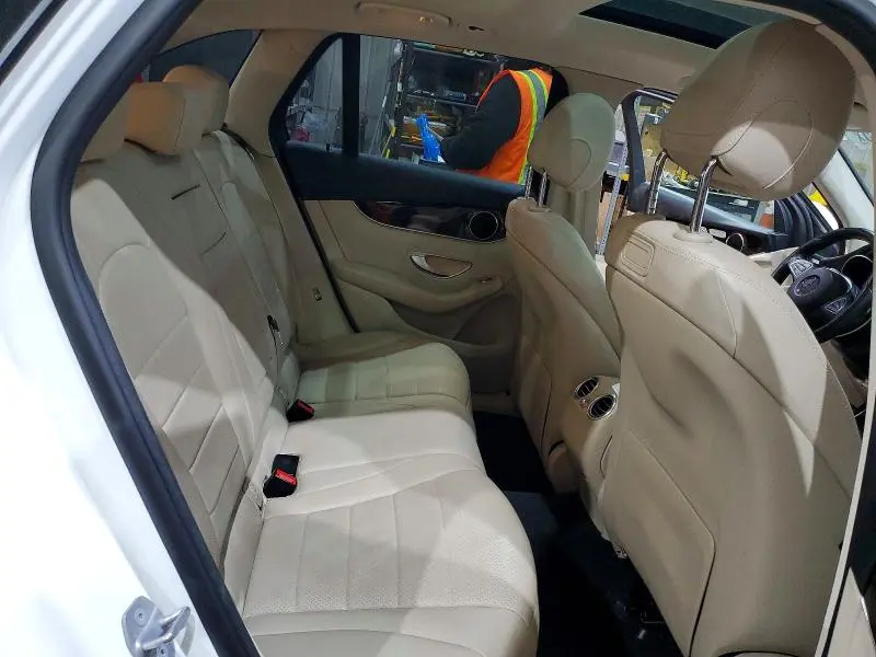 2018 MERCEDES-BENZ GLC 300 4MATIC  