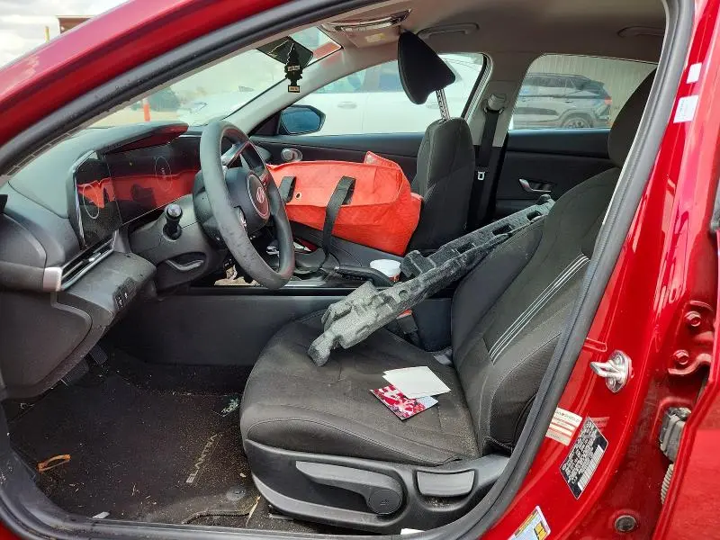 2024 HYUNDAI ELANTRA SEL  