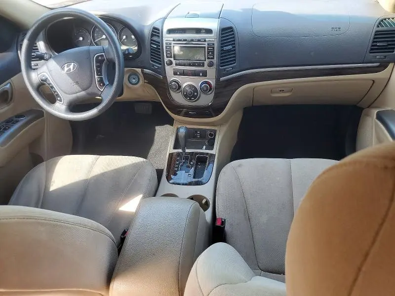 2011 HYUNDAI SANTA FE GLS  