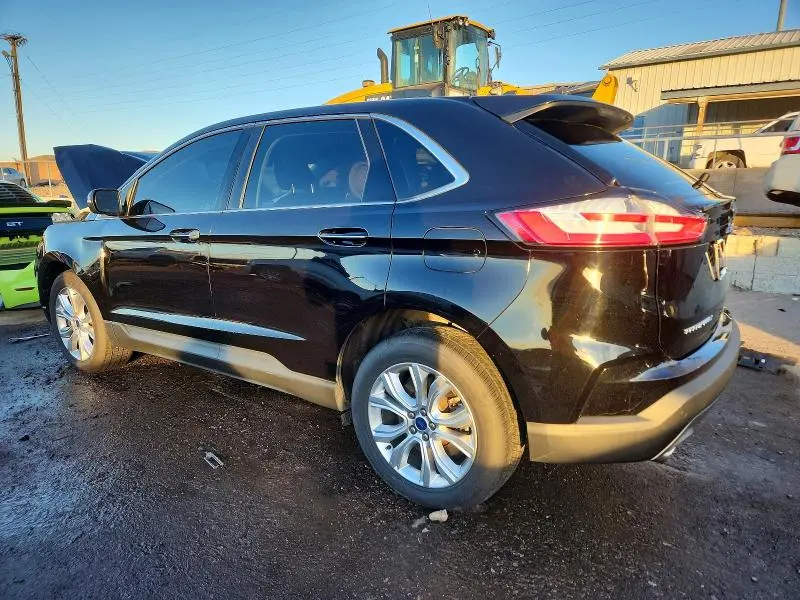 2022 FORD EDGE TITANIUM  