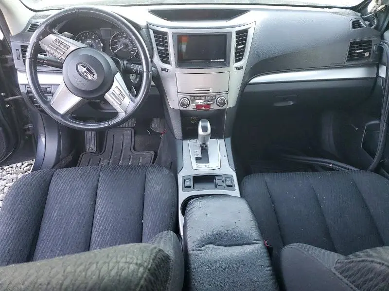 2010 SUBARU LEGACY 2.5I PREMIUM  