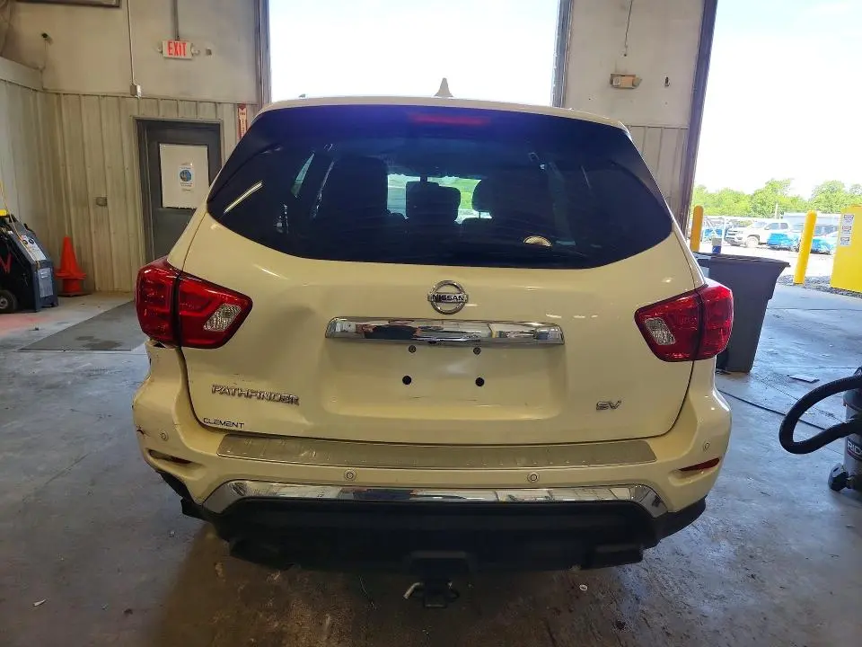 2020 NISSAN PATHFINDER SV  