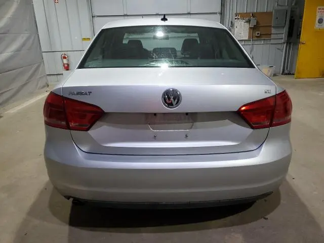 2013 VOLKSWAGEN PASSAT SE  