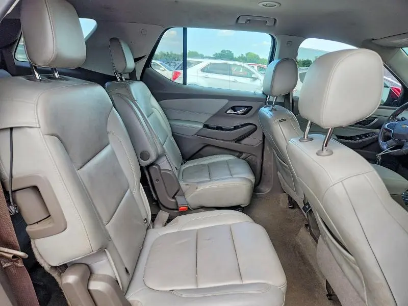 2018 CHEVROLET TRAVERSE LT  