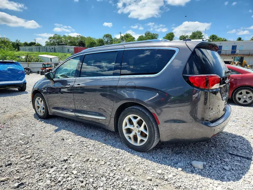 2019 CHRYSLER PACIFICA TOURING L PLUS  