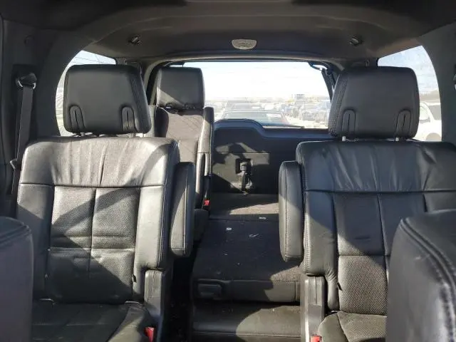 2011 LINCOLN NAVIGATOR   