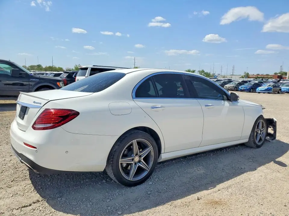 2017 MERCEDES-BENZ E 300 4MATIC  