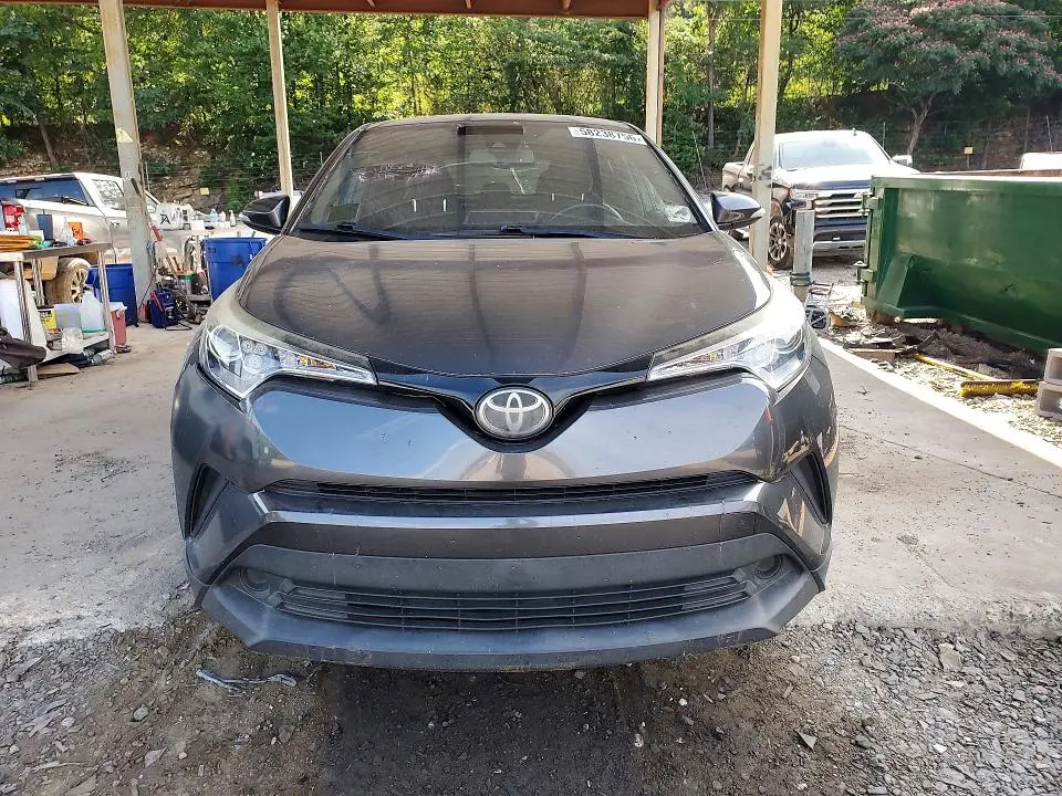 2018 TOYOTA C-HR XLE  