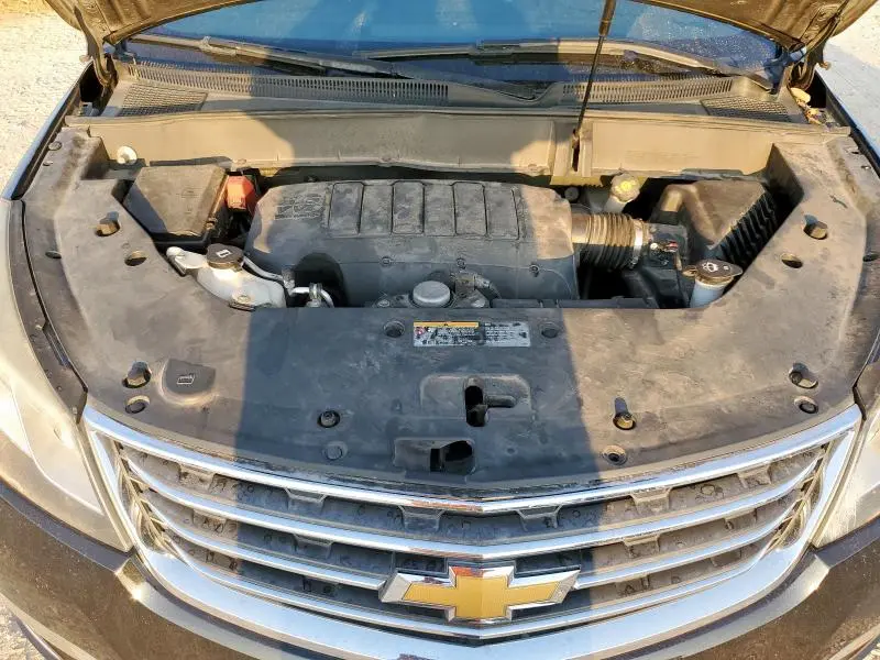 2014 CHEVROLET TRAVERSE LT  