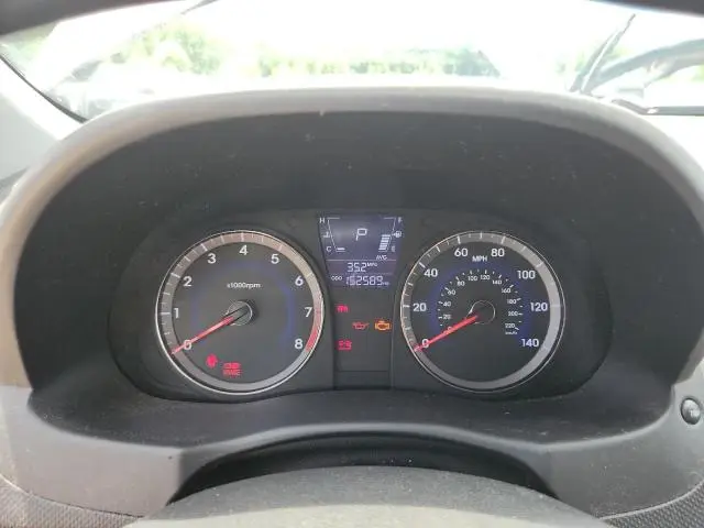 2012 HYUNDAI ACCENT GLS  