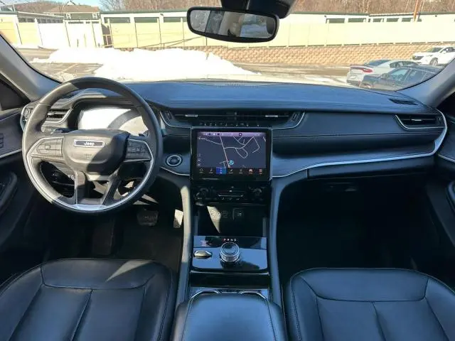 2023 JEEP GRAND CHEROKEE LIMITED  