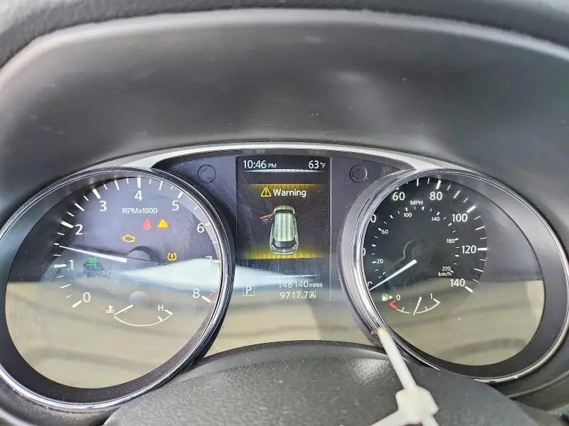 2014 NISSAN ROGUE SV  