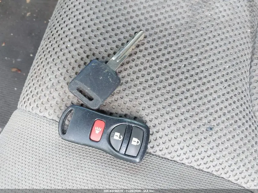 2012 NISSAN FRONTIER SV