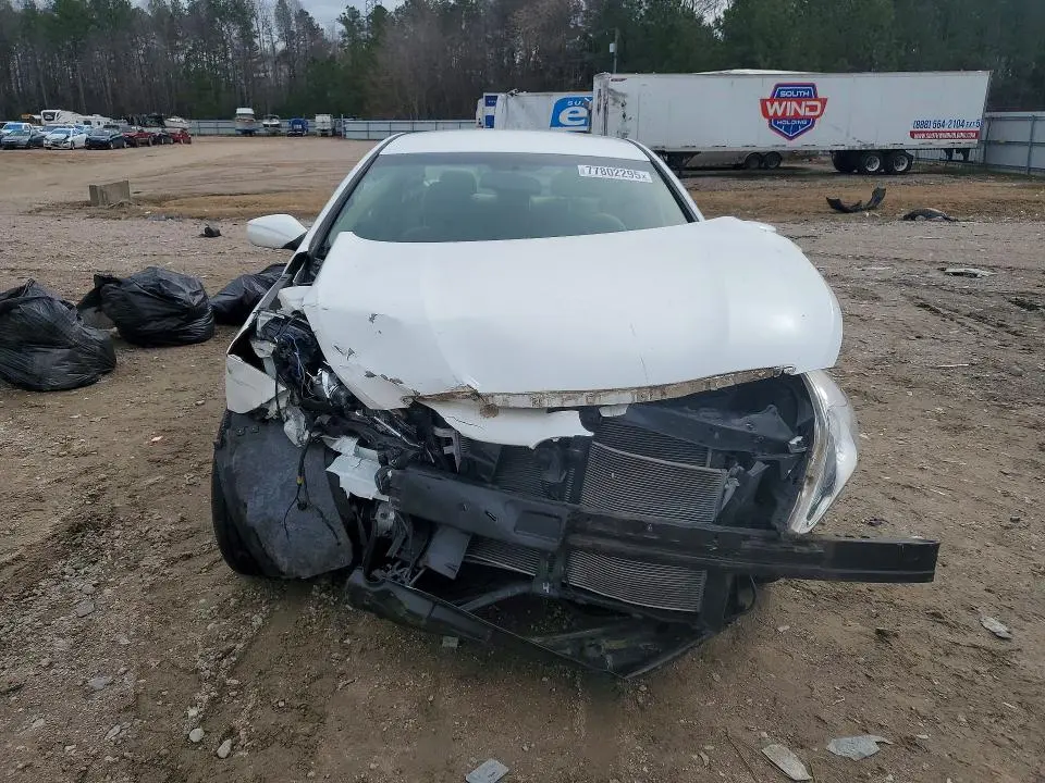 2012 HYUNDAI SONATA GLS  