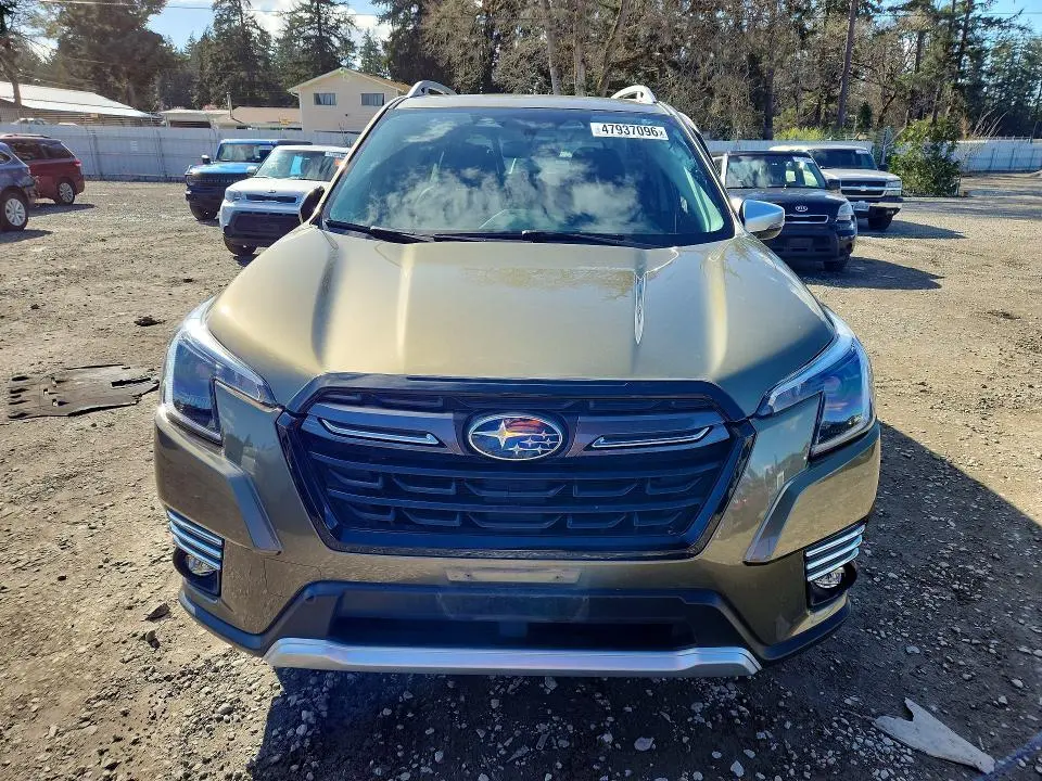 2023 SUBARU FORESTER TOURING  