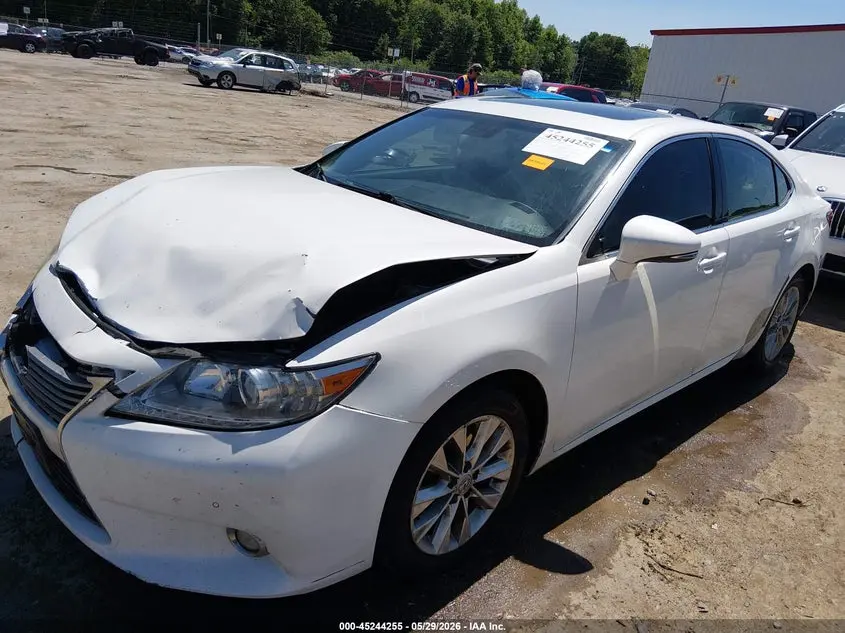2014 LEXUS ES 300H  