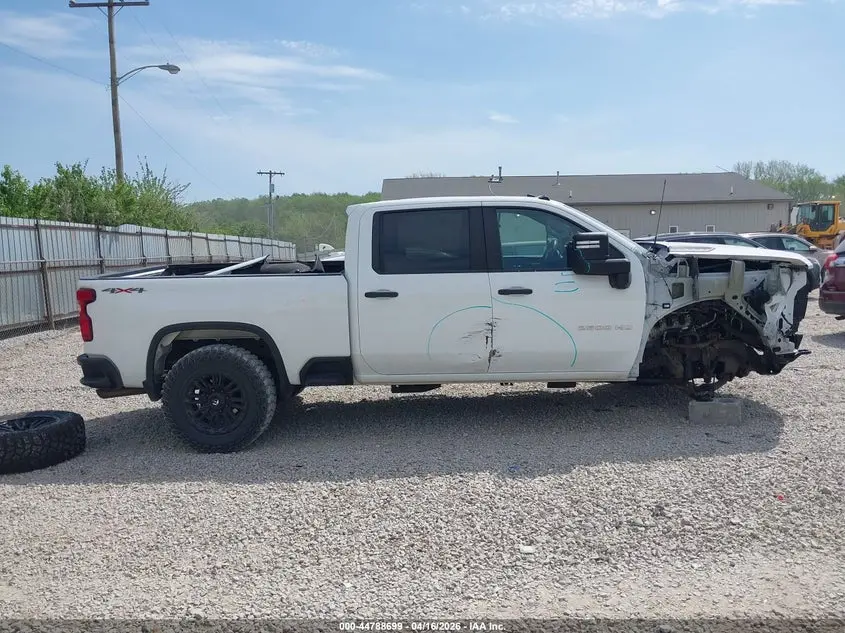 2020 CHEVROLET SILVERADO 2500HD 4WD  STANDARD BED WT