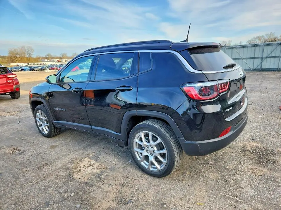 2022 JEEP COMPASS   