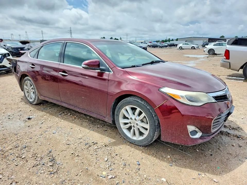 2014 TOYOTA AVALON XLE  