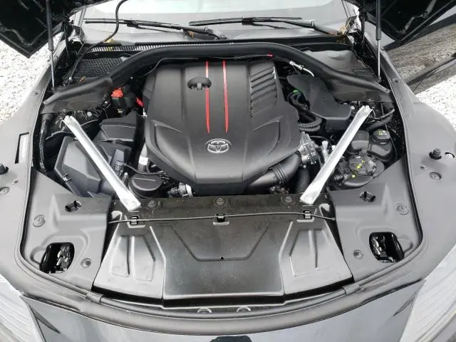 2025 TOYOTA SUPRA BASE  
