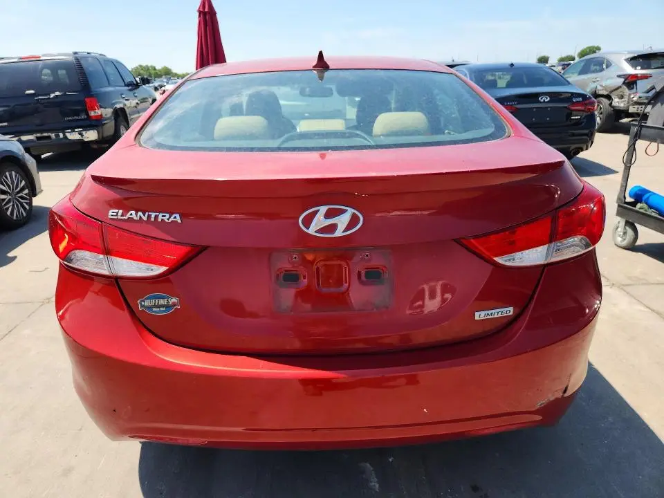 2013 HYUNDAI ELANTRA LIMITED  
