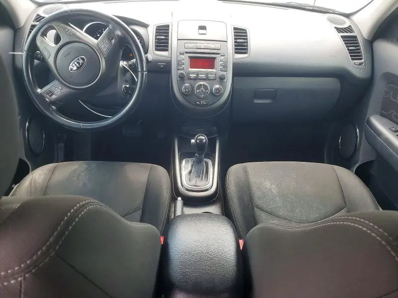 2013 KIA SOUL +  