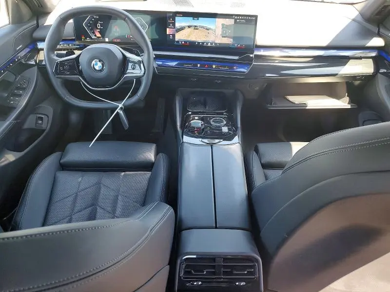 2024 BMW 540 XI  