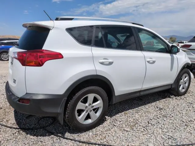 2014 TOYOTA RAV4 XLE  