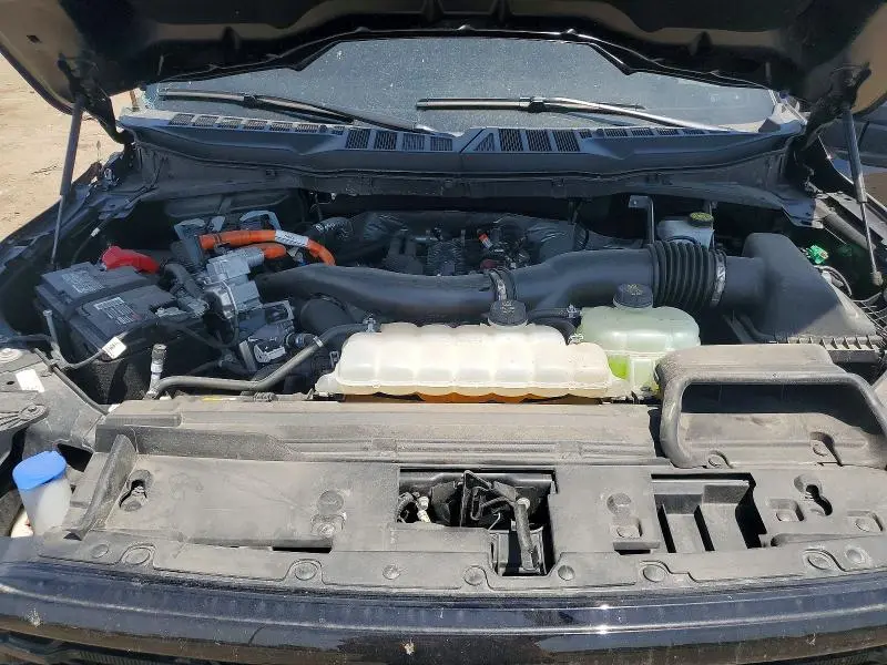2024 FORD F150 XLT  