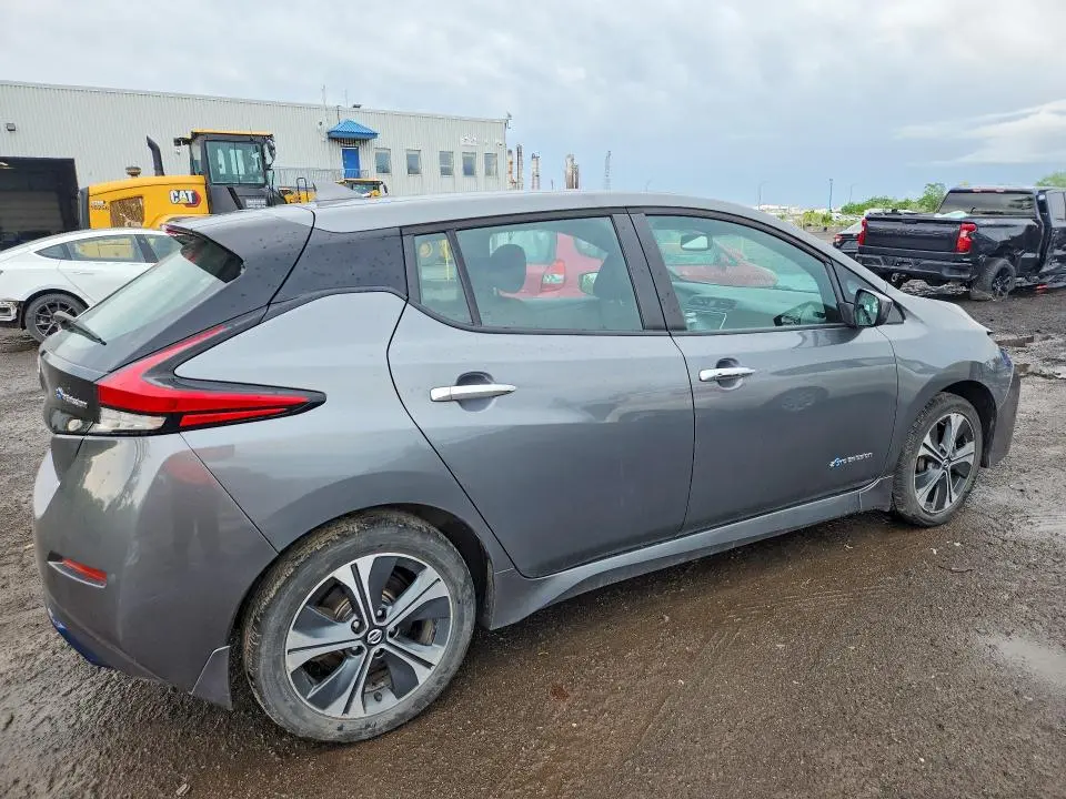 2018 NISSAN LEAF S  