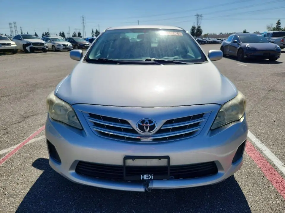 2013 TOYOTA COROLLA LE  