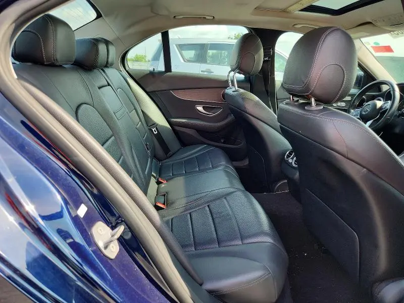 2019 MERCEDES-BENZ C 300  