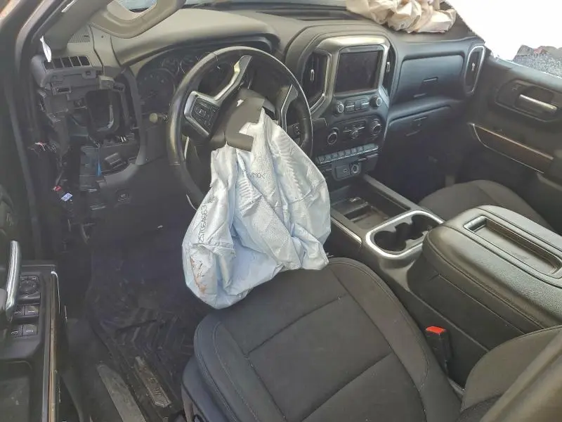 2021 CHEVROLET SILVERADO K1500 RST  