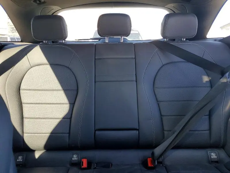 2019 MERCEDES-BENZ GLC 300  