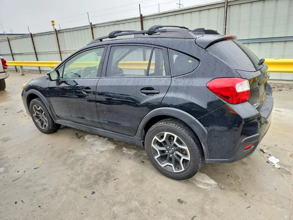 2017 SUBARU CROSSTREK LIMITED  