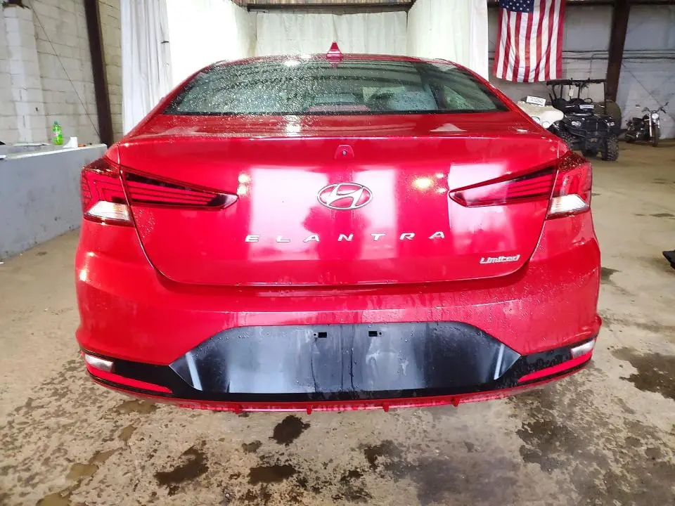 2019 HYUNDAI ELANTRA LIMITED  