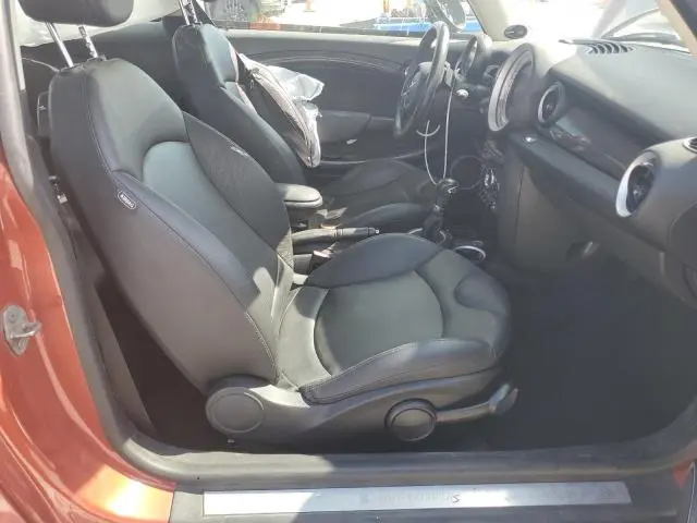 2013 MINI COOPER S  