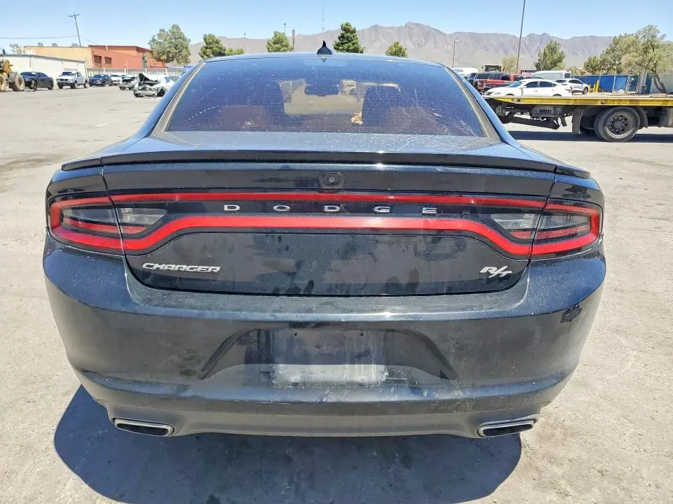 2016 DODGE CHARGER R  