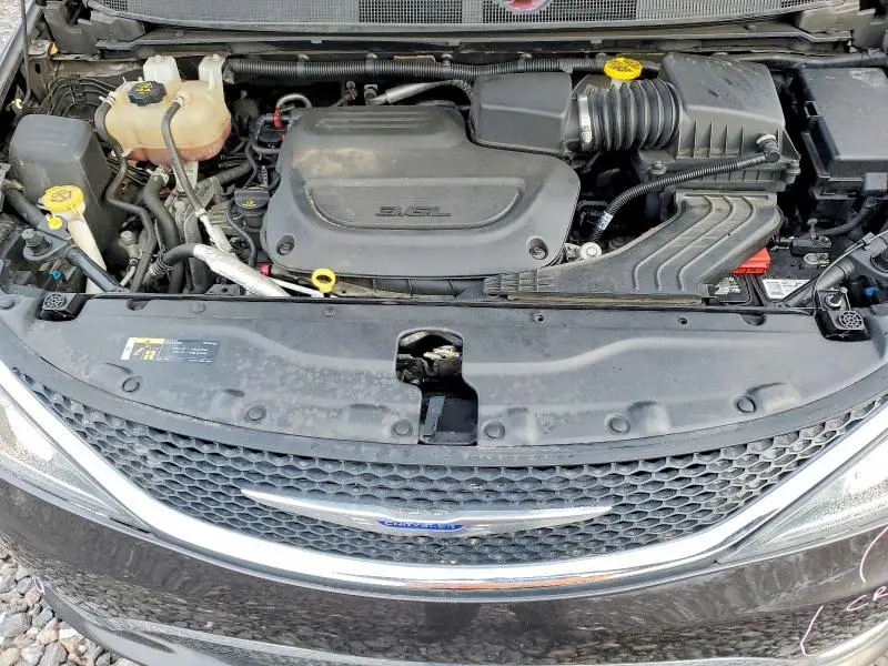 2019 CHRYSLER PACIFICA TOURING L  