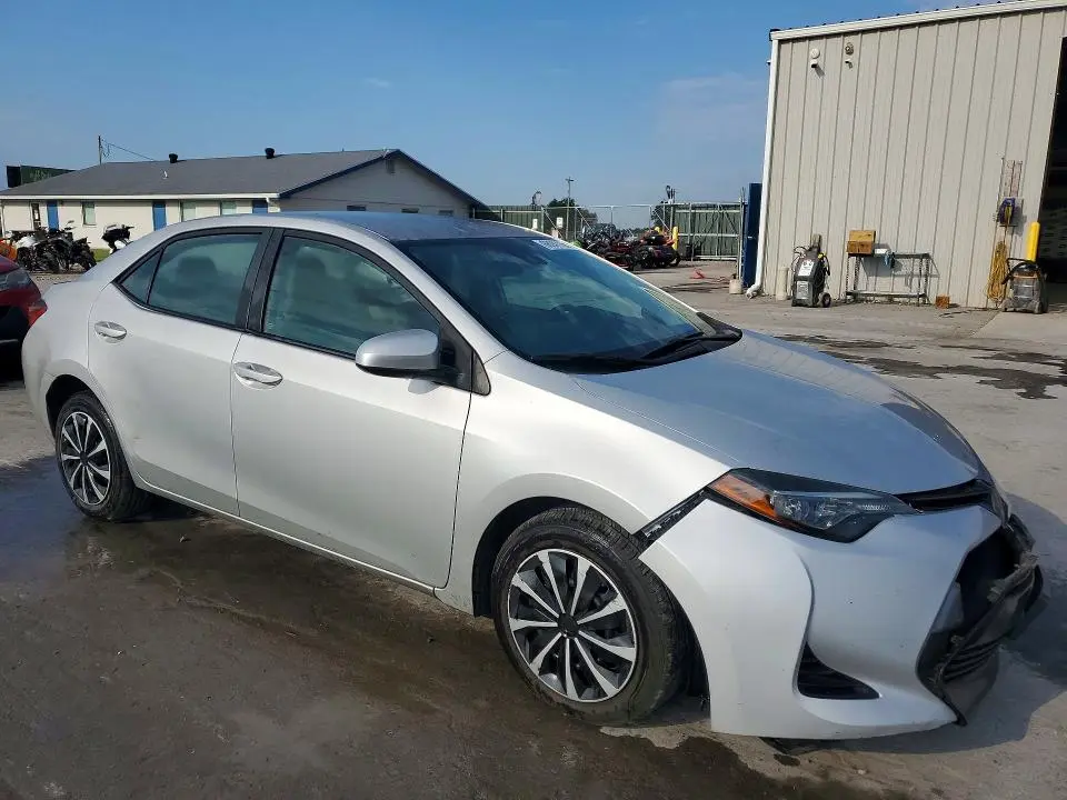 2018 TOYOTA COROLLA LE  
