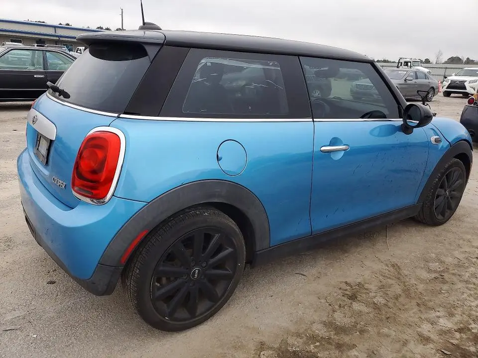 2015 MINI COOPER   