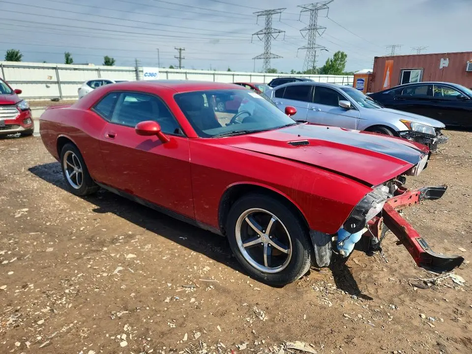 2010 DODGE CHALLENGER SE  