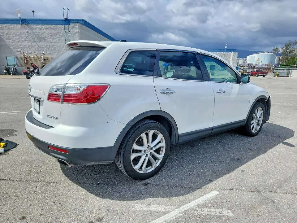 2011 MAZDA CX-9   