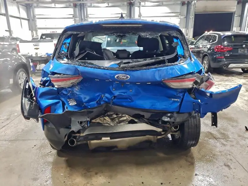 2021 FORD ESCAPE SE  